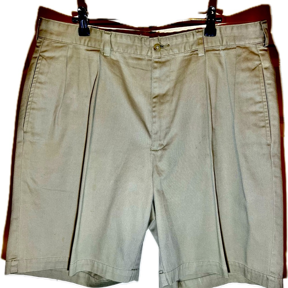 Polo Ralph Lauren Taylor 9” Khaki Shorts, Cotton, 38”W